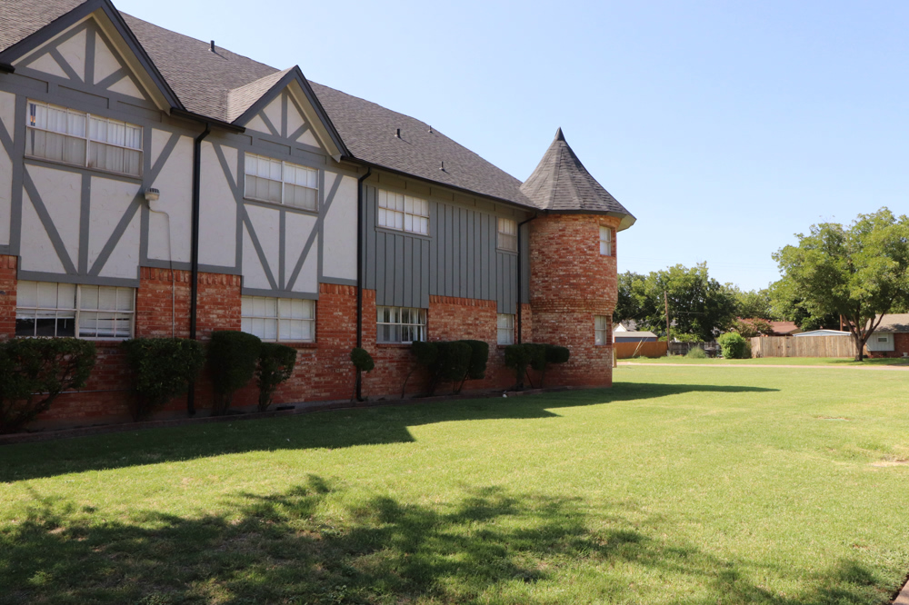 Photo of Apartment Exterior Photo of Apartment Exterior